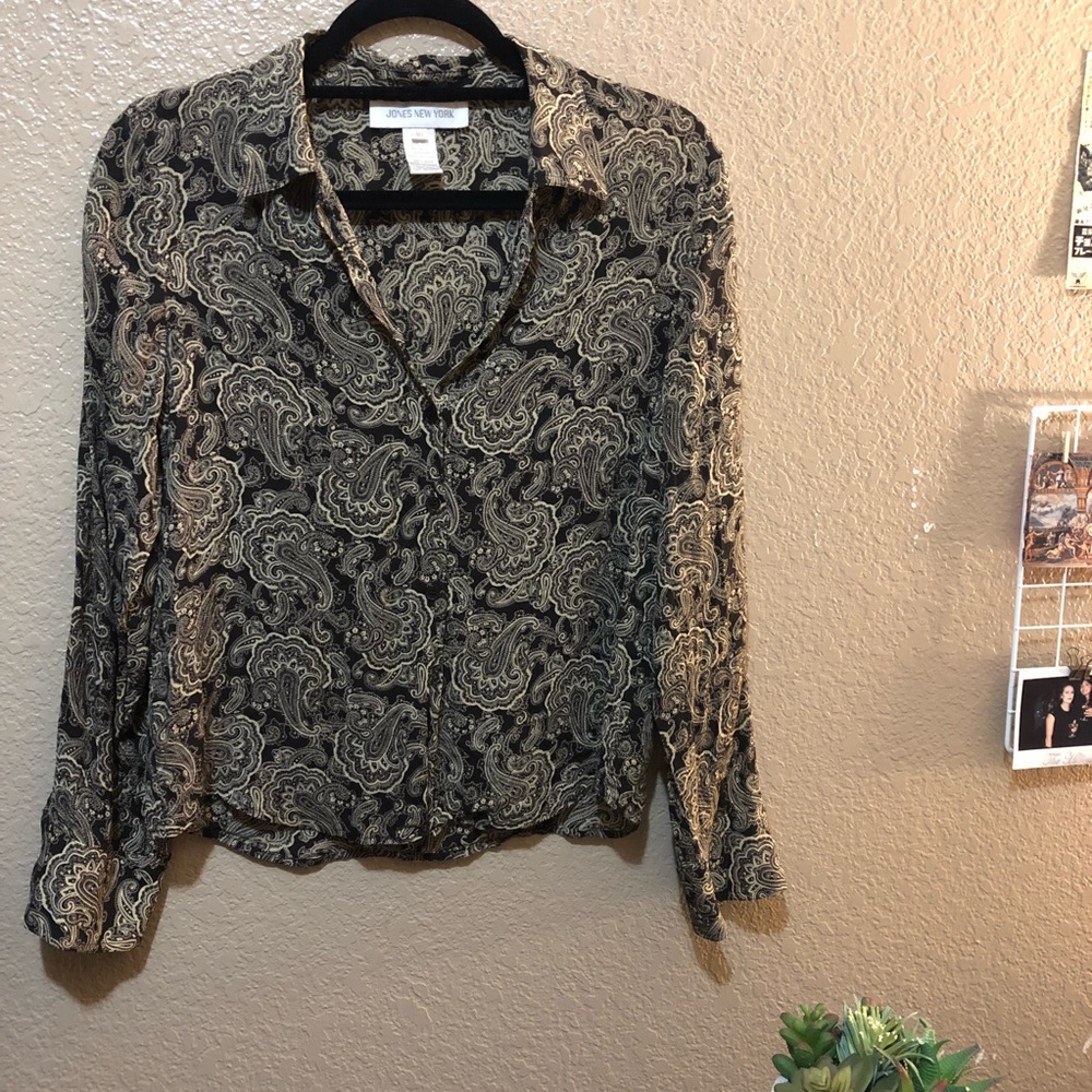 Jones New York tan and black printed 100% silk